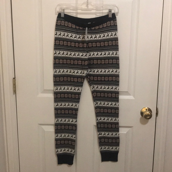 The Children's Place Other - Girls Black and Pink Fair Isle Sweater Leggings